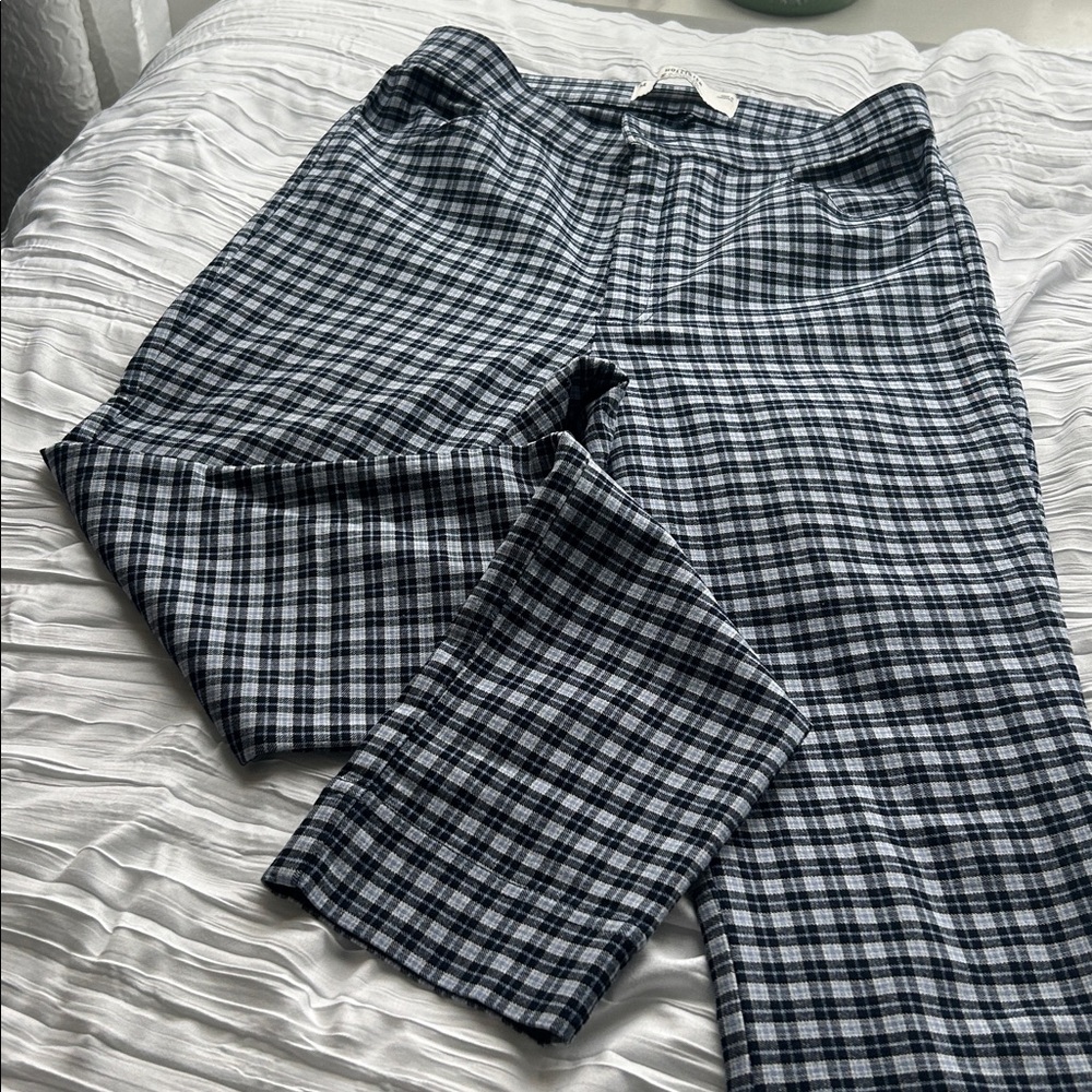 Hollister M Navy Checkered crop fitted stretch Dress Pants